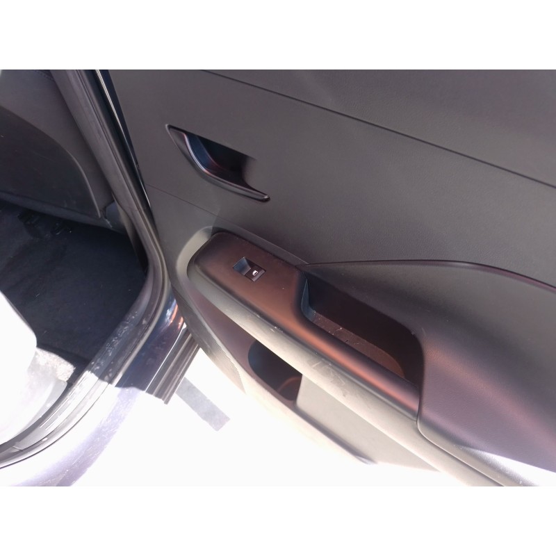 Recambio de mando elevalunas trasero derecho para hyundai kona (os, ose, osi) 1.6 gdi hybrid referencia OEM IAM   