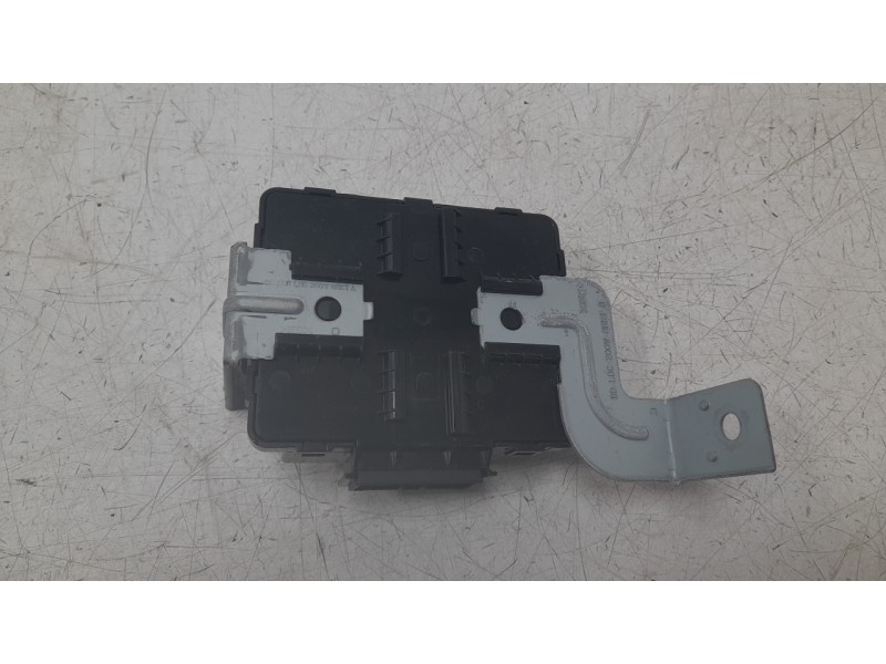 Recambio de modulo electronico para toyota c-hr (_x1_) 1.8 hybrid (zyx10_, zyx11_) referencia OEM IAM 95300M6000  