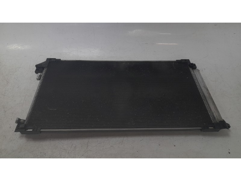 Recambio de condensador / radiador aire acondicionado para toyota c-hr (_x1_) 1.8 hybrid (zyx10_, zyx11_) referencia OEM IAM 884