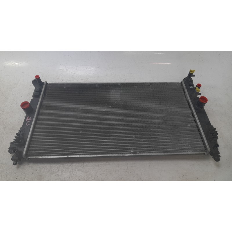 Recambio de radiador agua para toyota c-hr (_x1_) 1.8 hybrid (zyx10_, zyx11_) referencia OEM IAM 164000T371  550252