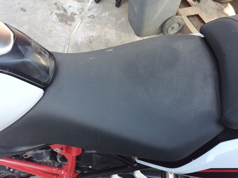 Recambio de asiento para bmw r 1250 r 1250 rs (1r13) referencia OEM IAM   