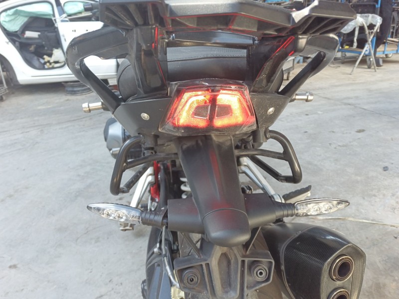 Recambio de piloto trasero central para bmw r 1250 r 1250 rs (1r13) referencia OEM IAM   