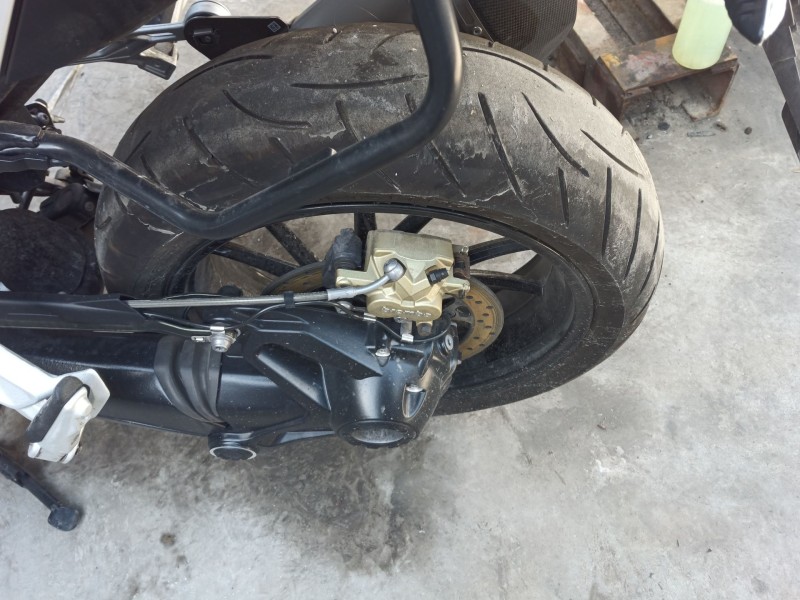 Recambio de pinza de freno trasera derecha para bmw r 1250 r 1250 rs (1r13) referencia OEM IAM   