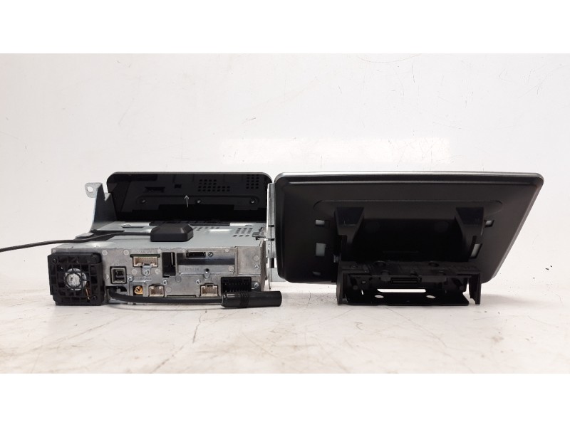 Recambio de sistema audio / radio cd para jeep compass ii 1.6 m-jet cat referencia OEM IAM KIT903JC  