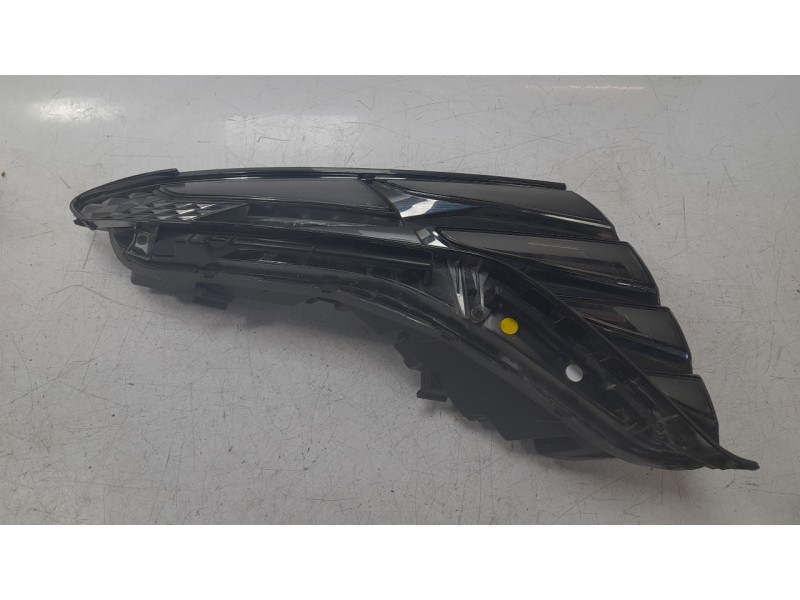 Recambio de piloto delantero derecho para hyundai tucson (nx) klass safe 2wd referencia OEM IAM 92208N7100  