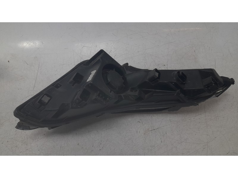 Recambio de piloto delantero derecho para hyundai tucson (nx) klass safe 2wd referencia OEM IAM 92208N7100  