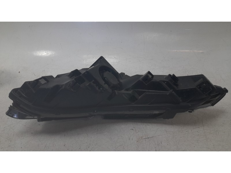 Recambio de piloto delantero derecho para hyundai tucson (nx) klass safe 2wd referencia OEM IAM 92208N7100  