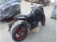 ducati monster (900cc - ) del año 2023 2