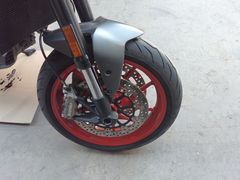Recambio de llanta para ducati monster (900cc - ) monster referencia OEM IAM   