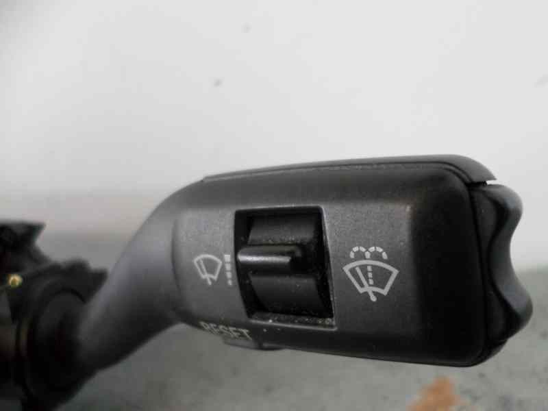 Recambio de mando multifuncion para audi a6 berlina (4f2) 3.0 tdi quattro (165kw) referencia OEM IAM 4F0953549A  