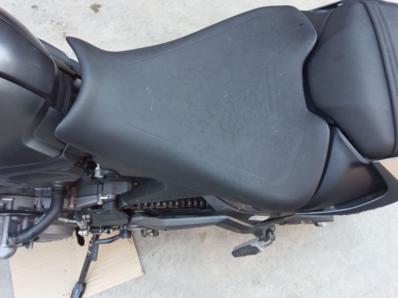 Recambio de asiento para ducati monster (900cc - ) monster referencia OEM IAM   