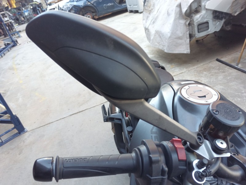 Recambio de retrovisor derecho para ducati monster (900cc - ) monster referencia OEM IAM   