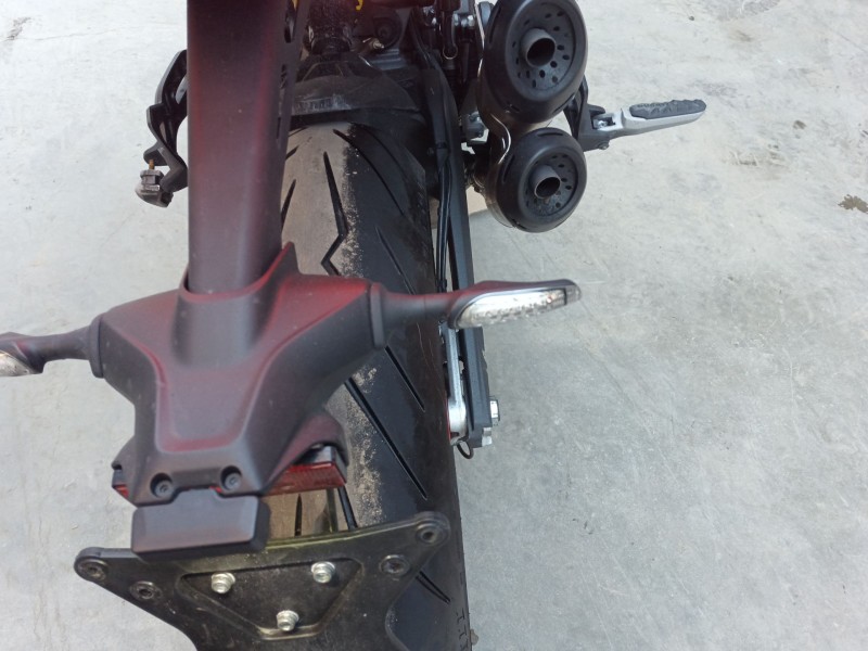 Recambio de piloto trasero derecho para ducati monster (900cc - ) monster referencia OEM IAM   