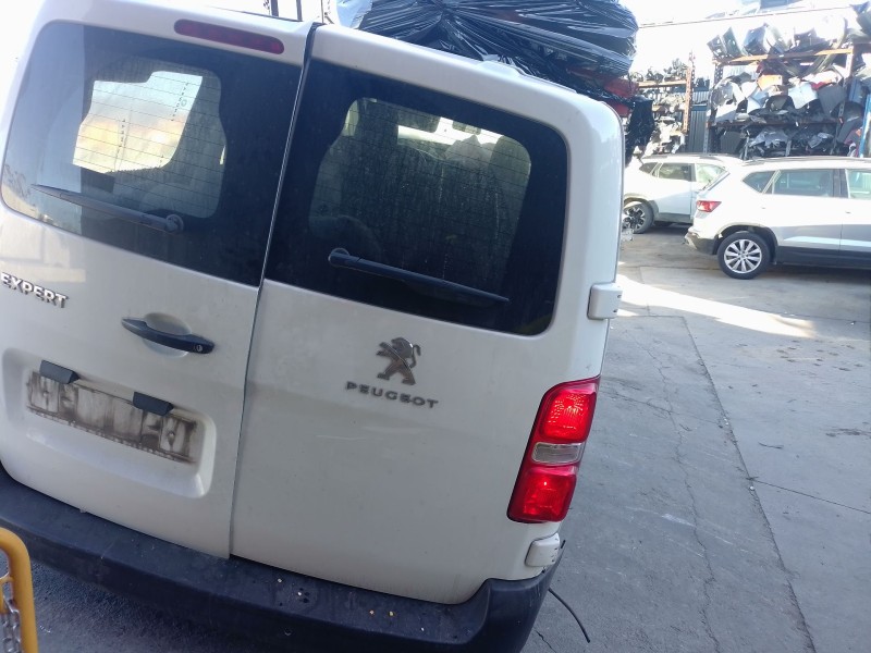 Recambio de puerta trasera derecha para peugeot expert autobús (v_) 1.6 bluehdi 115 referencia OEM IAM   