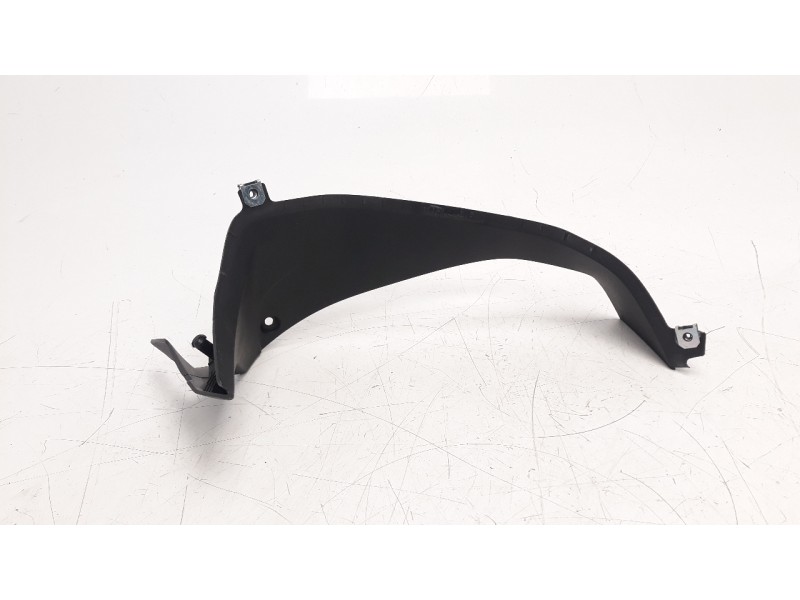 Recambio de moldura para bmw f 800 gt referencia OEM IAM 46638528614  