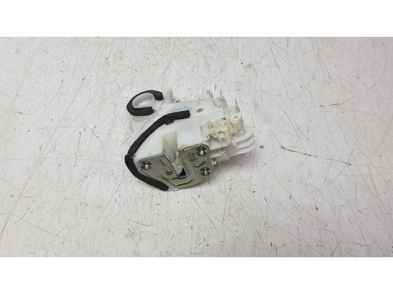 Recambio de cerradura puerta trasera izquierda para suzuki vitara (ly) 1.6 (apk 416) referencia OEM IAM 8230254P02000  