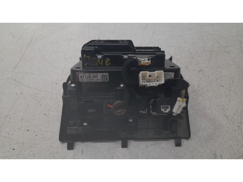 Recambio de cargador movil para hyundai tucson (nx) klass safe 2wd referencia OEM IAM 84630N7200  