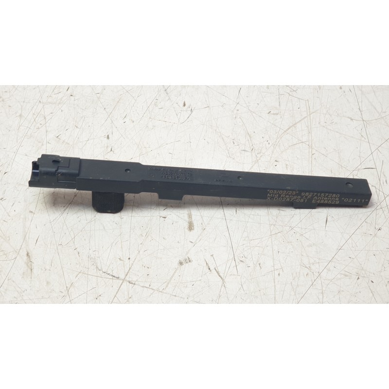 Recambio de amplificador de antena para opel astra l (ov5) 1.2 (fphnsl, fphnsr) referencia OEM IAM 9827157280 E488529 