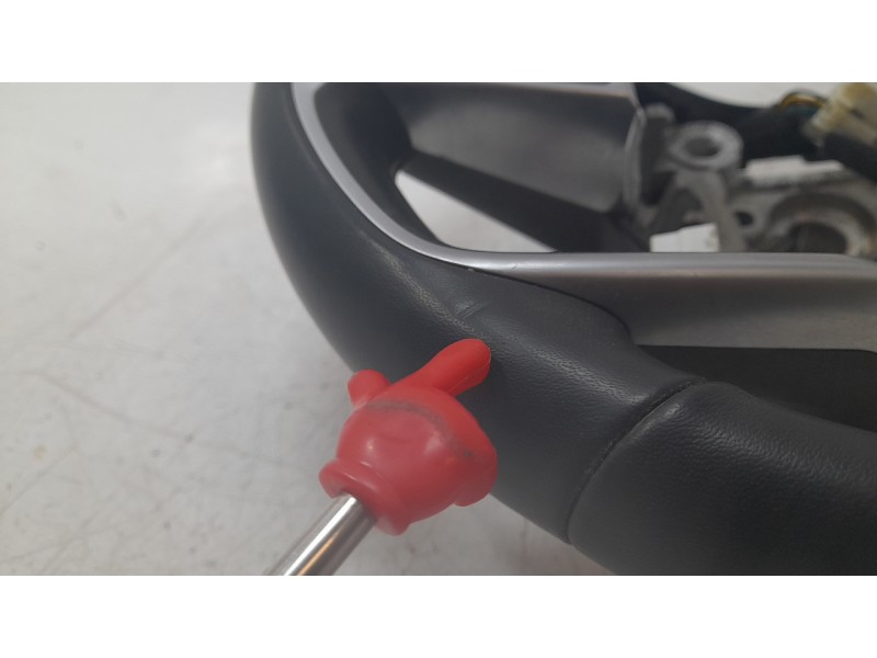 Recambio de volante para hyundai tucson (nx) klass safe 2wd referencia OEM IAM 56100N9590NNB  