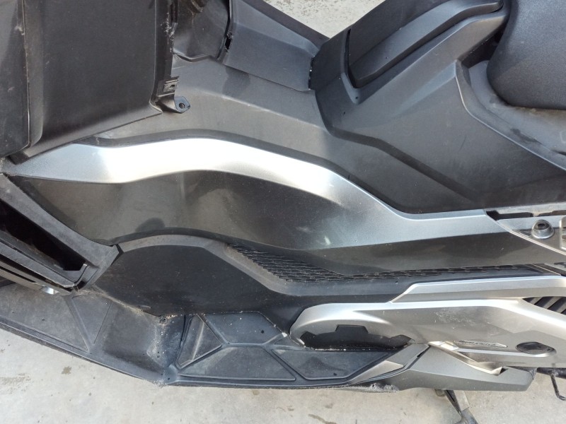 Recambio de moldura para honda forza forza 750 (rh11) referencia OEM IAM   