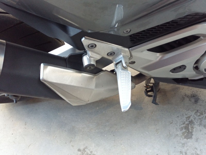 Recambio de estribo lateral para honda forza forza 750 (rh11) referencia OEM IAM   