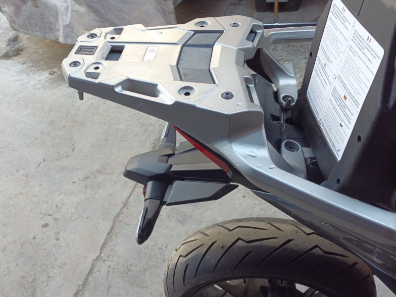 Recambio de portaequipajes para honda forza forza 750 (rh11) referencia OEM IAM   