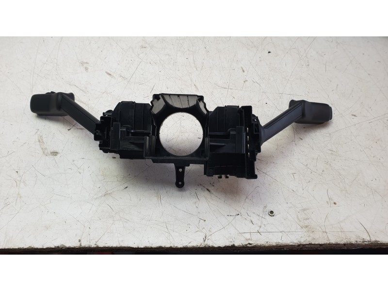 Recambio de mando multifuncion para volkswagen taigo taigo referencia OEM IAM 2Q0953502P  