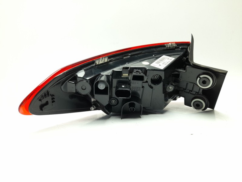 Recambio de piloto trasero derecho para cupra leon sportstourer (kl8, ku8, kud) 1.5 tsi referencia OEM IAM 5FA945208D  