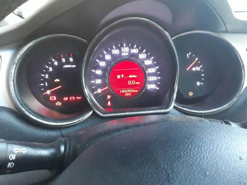 Recambio de cuadro instrumentos para kia cee´d 1.4 crdi cat referencia OEM IAM 94003A2330  