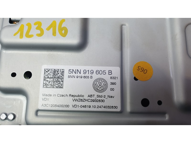 Recambio de pantalla multifuncion para volkswagen taigo taigo referencia OEM IAM 2G7035869A  