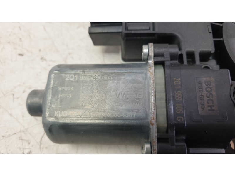 Recambio de motor elevalunas delantero derecho para volkswagen taigo taigo referencia OEM IAM 2Q1959406G  
