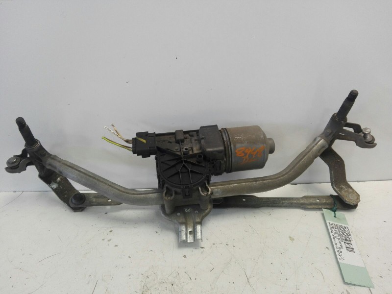 Recambio de motor limpia delantero para peugeot 207 xs referencia OEM IAM 9650380780 0390241540 