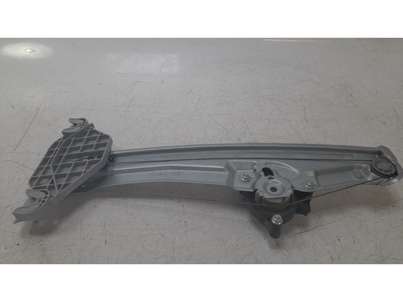 Recambio de elevalunas trasero derecho para hyundai tucson (nx) klass safe 2wd referencia OEM IAM 83404N7000  