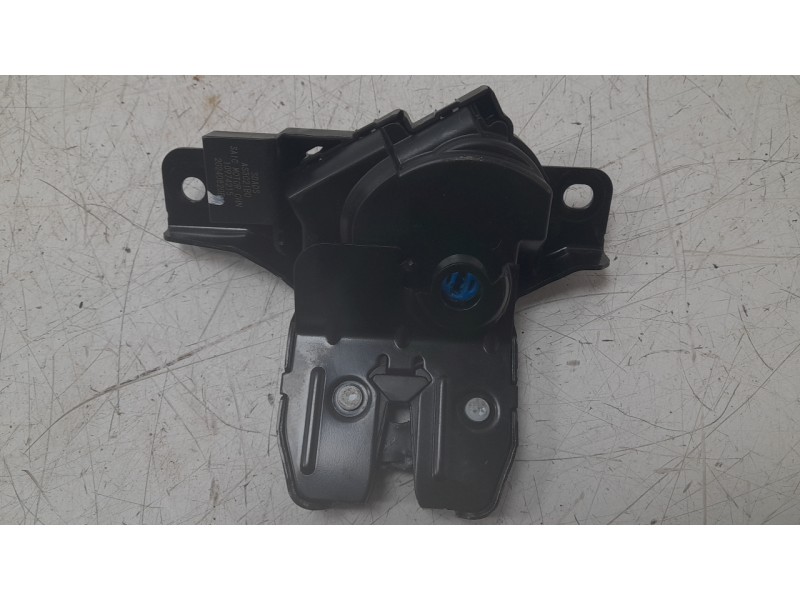 Recambio de cerradura maletero / porton para mg zs 1.5 hybrid+ referencia OEM IAM 10974215  