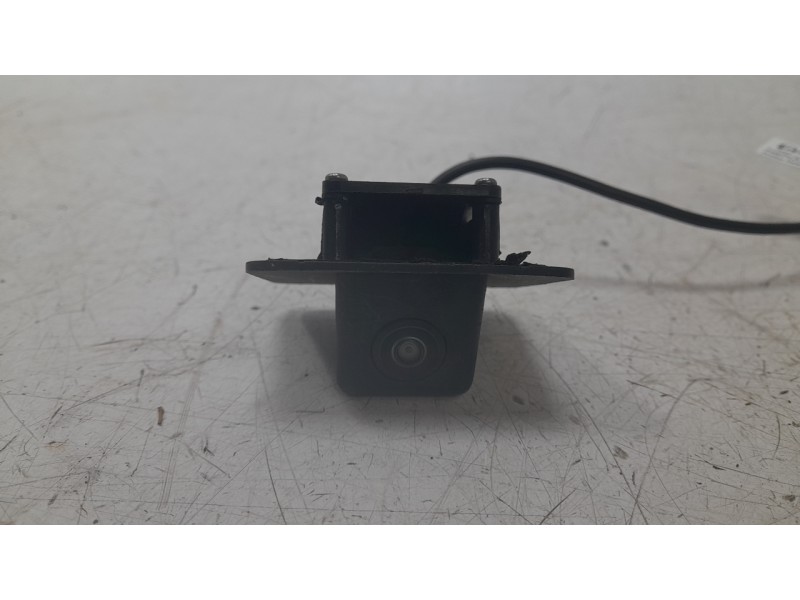 Recambio de camara vision trasera para mg zs 1.5 hybrid+ referencia OEM IAM 11816542  