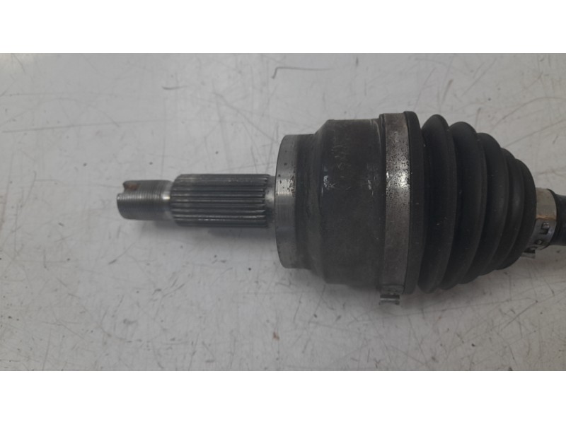 Recambio de transmision delantera izquierda para hyundai tucson (nx) klass safe 2wd referencia OEM IAM 49500D7110  