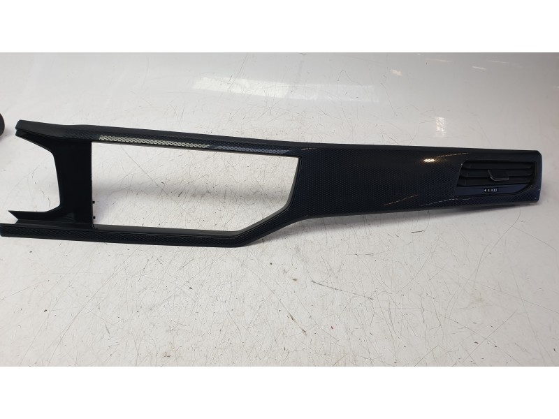 Recambio de moldura para volkswagen taigo taigo referencia OEM IAM 2G1857326E  