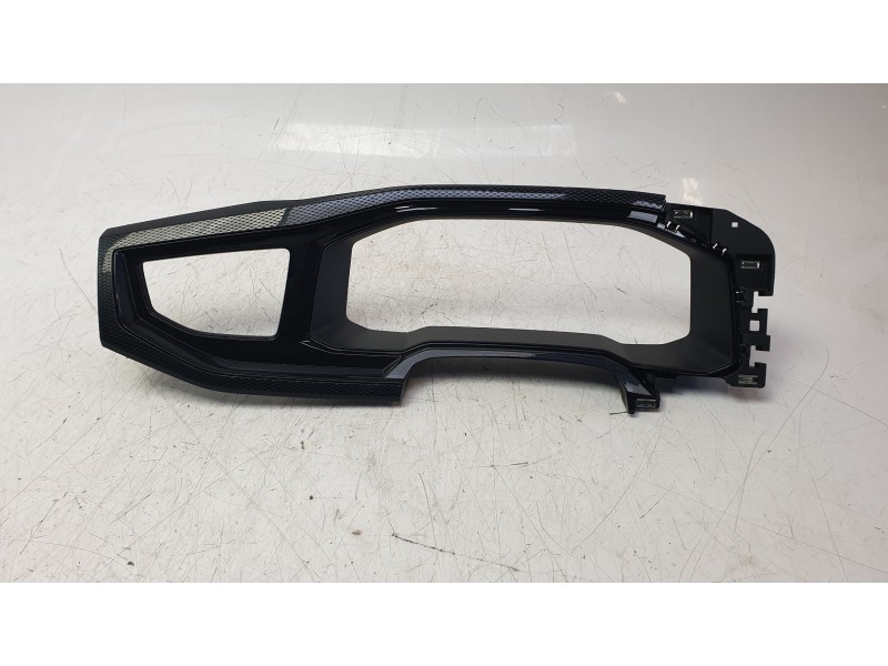 Recambio de moldura para volkswagen taigo taigo referencia OEM IAM 2G1858417B  