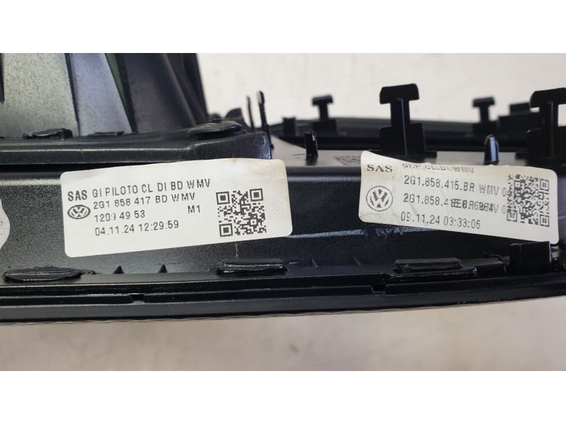 Recambio de moldura para volkswagen taigo taigo referencia OEM IAM 2G1858417B  