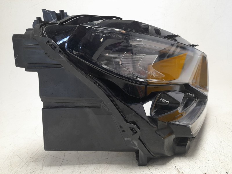 Recambio de faro derecho para citroën nuevo citroen c3 turbo 100 s&s 6v max nuevo citroen c3 turbo 100 s&s 6v max referencia OEM