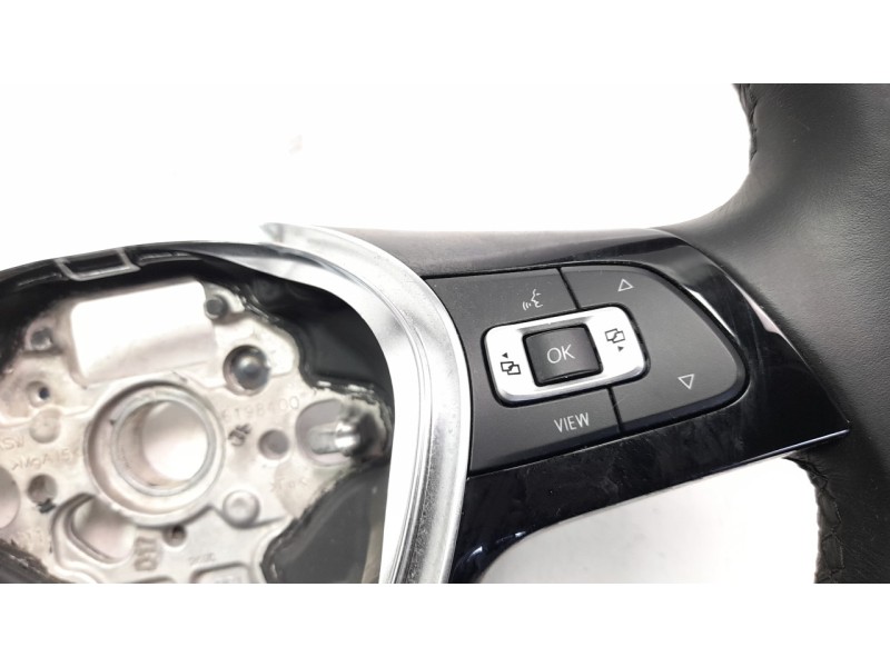 Recambio de volante para volkswagen polo 1.0 tsi referencia OEM IAM 2G0419091  
