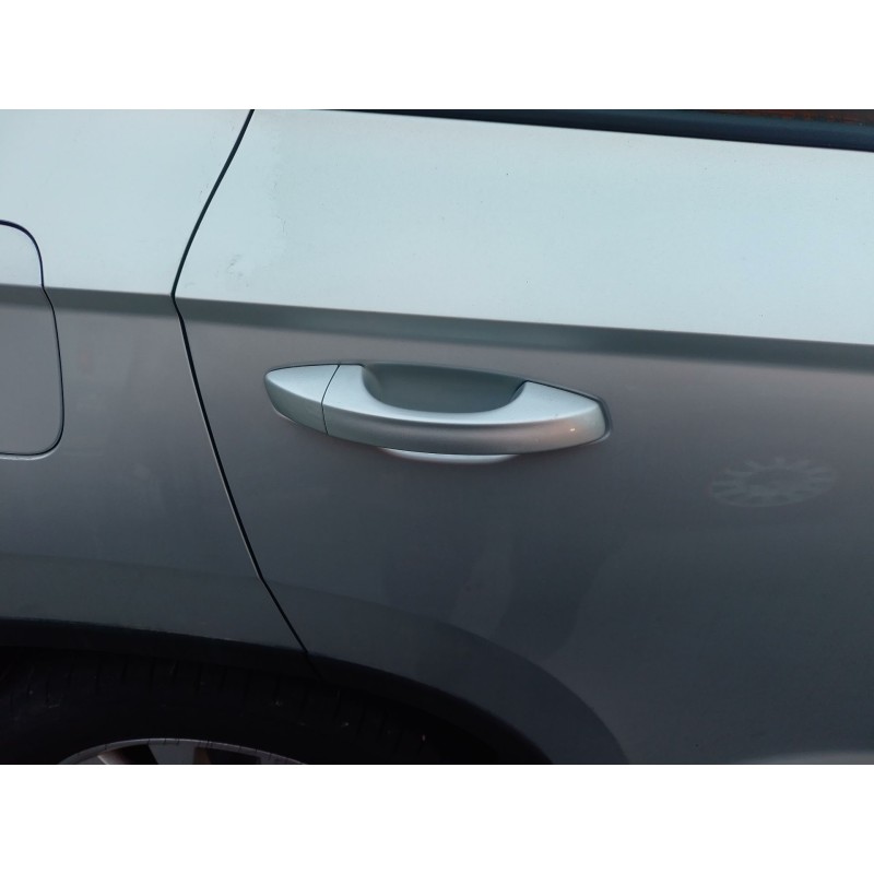 Recambio de maneta exterior trasera derecha para seat ateca (kh7, khp) 1.5 tsi referencia OEM IAM   
