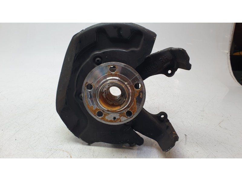 Recambio de mangueta delantera derecha para volkswagen taigo taigo referencia OEM IAM 2Q0407256AD  