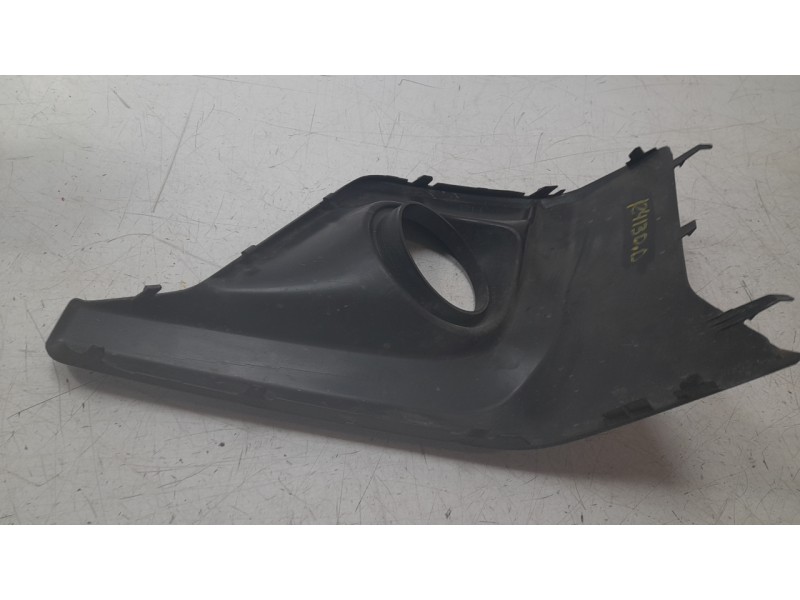 Recambio de rejilla paragolpes derecha para subaru xv (gt, g24) 2.0 i awd (gt7) referencia OEM IAM 57731FL061  