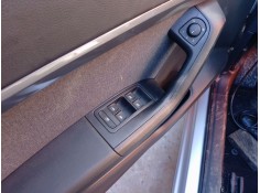 MANDO ELEVALUNAS DELANTERO IZQUIERDO 