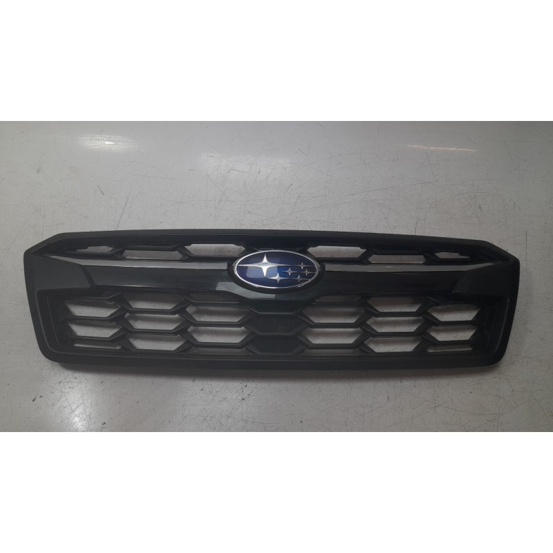 Recambio de rejilla delantera para subaru xv (gt, g24) 2.0 i awd (gt7) referencia OEM IAM 91122FL100  SB7042001