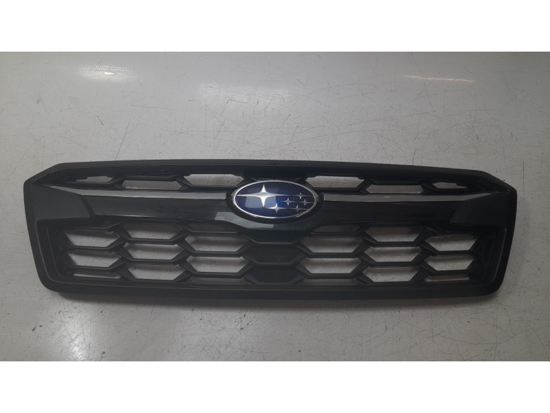 Recambio de rejilla delantera para subaru xv (gt, g24) 2.0 i awd (gt7) referencia OEM IAM 91122FL100  SB7042001
