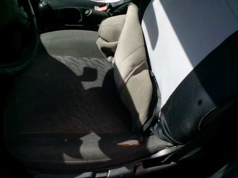 opel astra g berlina del año 2002