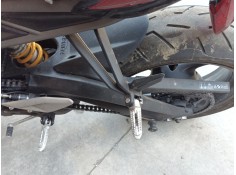 Recambio de estribo lateral para triumph street triple 765 rs street triple 765 rs referencia OEM IAM T2082448   2