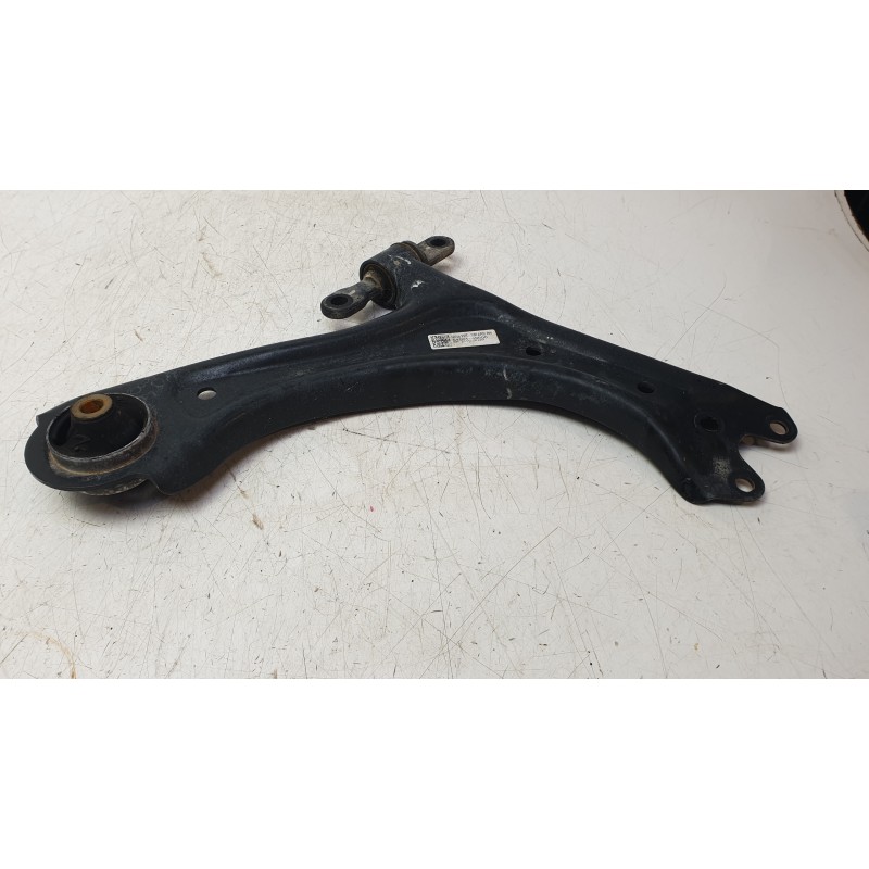 Recambio de brazo suspension inferior delantero izquierdo para hyundai tucson (nx) klass safe 2wd referencia OEM IAM 54500N9000 